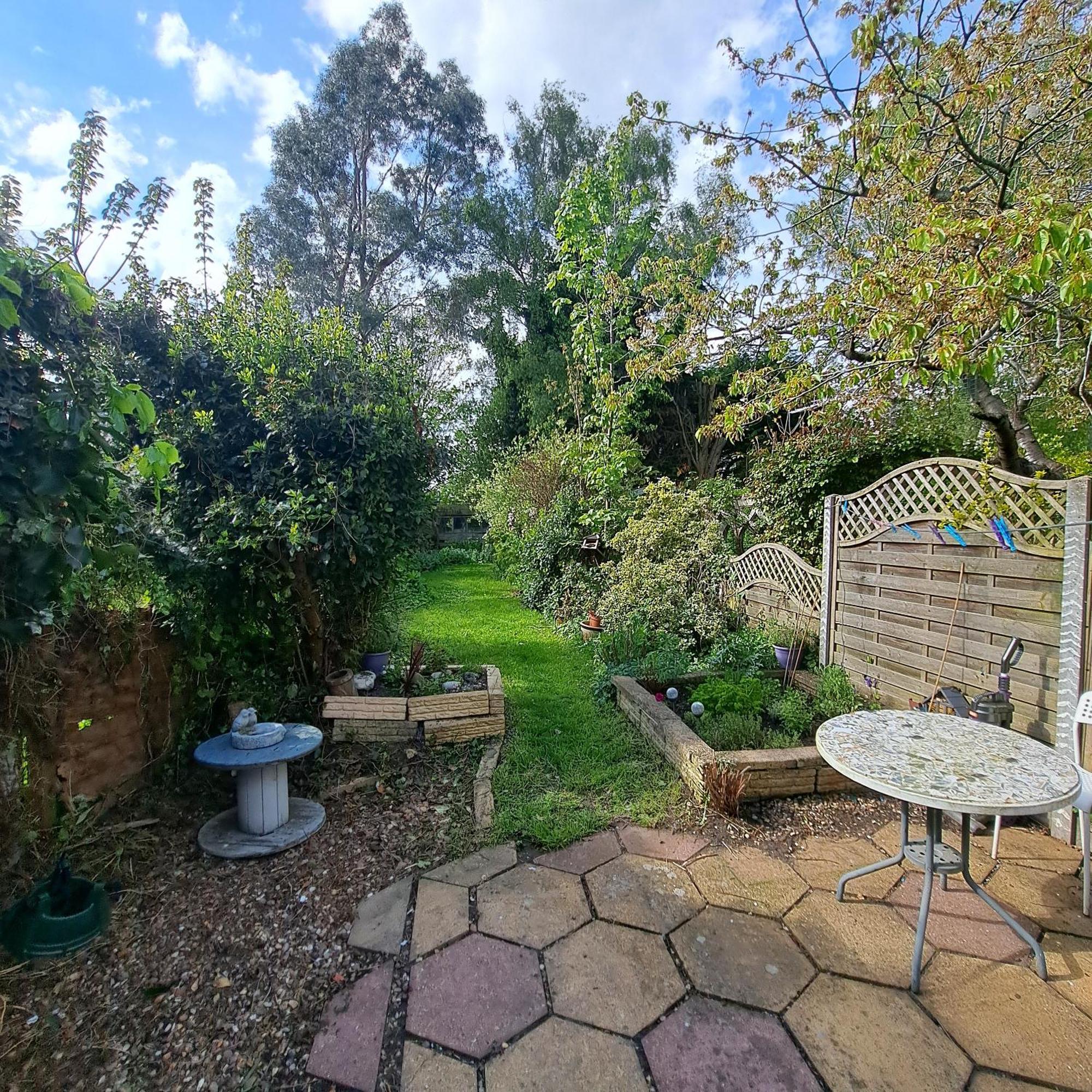 Generous 3 Bed In The Heart Of The Village Χάντινγκτον Εξωτερικό φωτογραφία